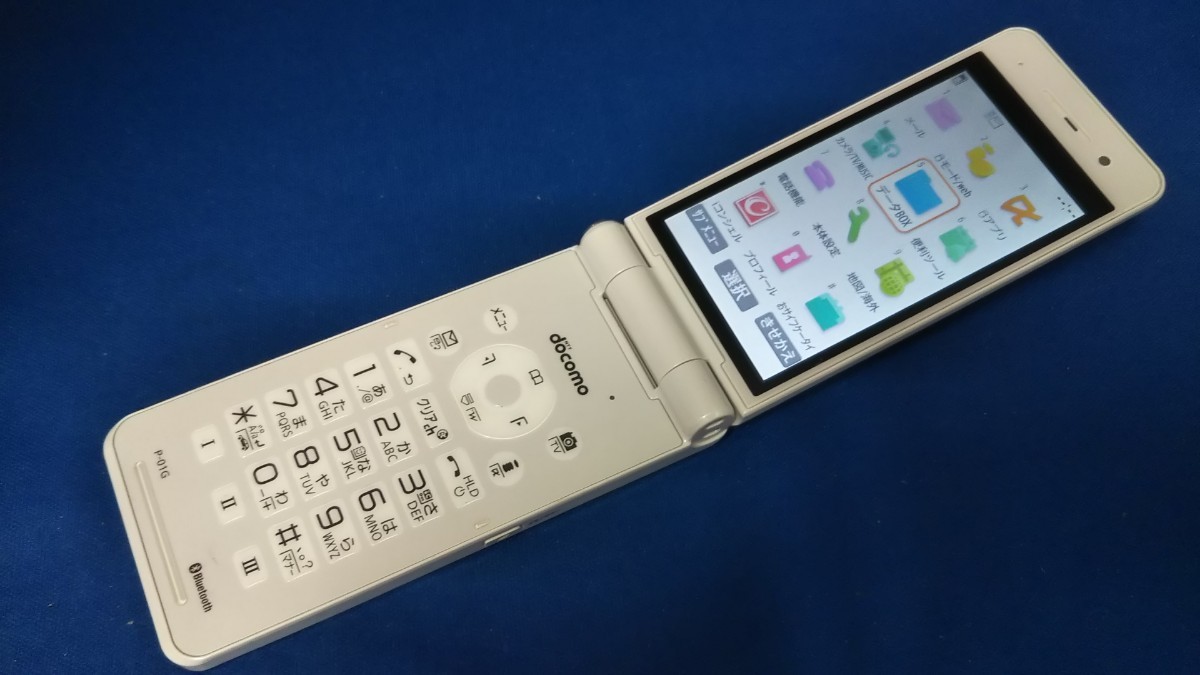 D4800 docomo FOMA P-01G Panasonic パナソニック ガラケー 折り畳み式 