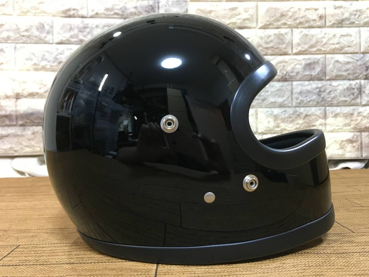 フルフェイスヘルメット ブラック色 Mサイズ表記 | フルフェイス フル
