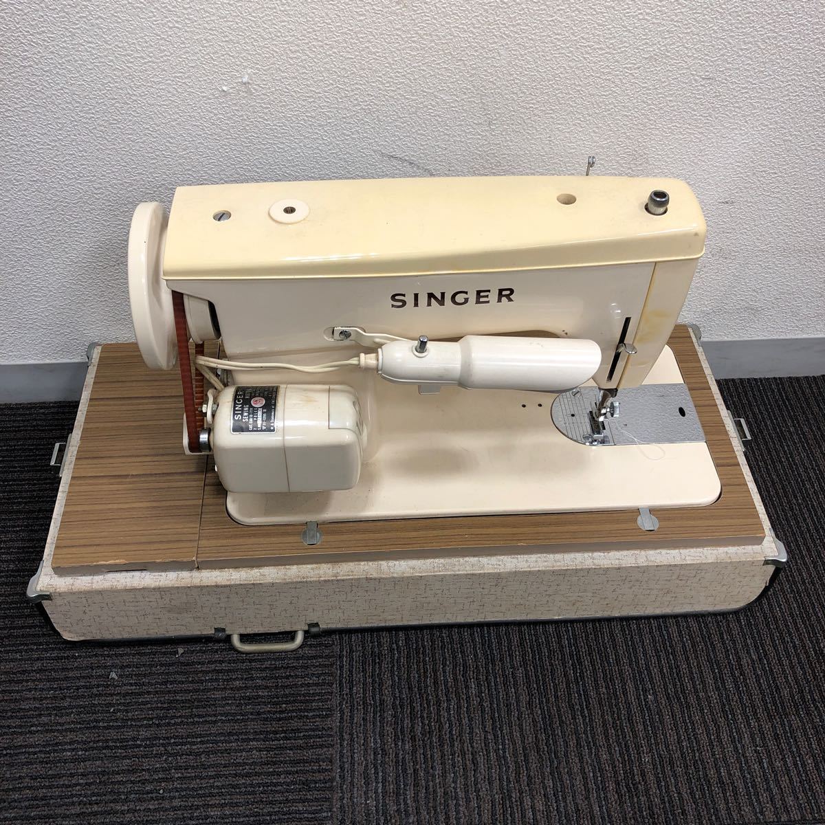ジャンク品】11-43 SINGER シンガー ミシン 足踏みペダル ハンド 