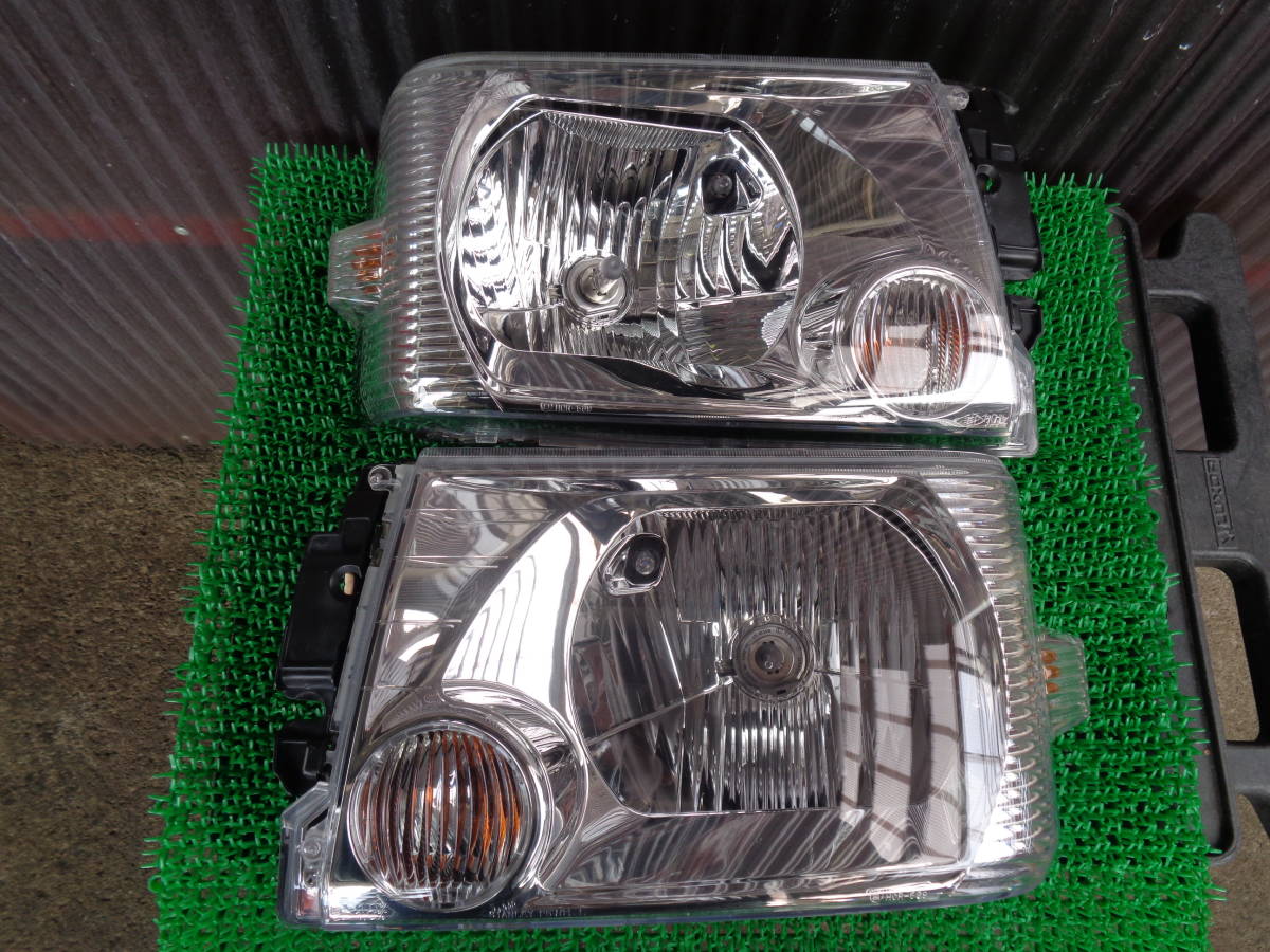 N-WGN⁄Nワゴン JH3⁄JH4 LED 純正 右ヘッドライト⁄右ヘッドランプ