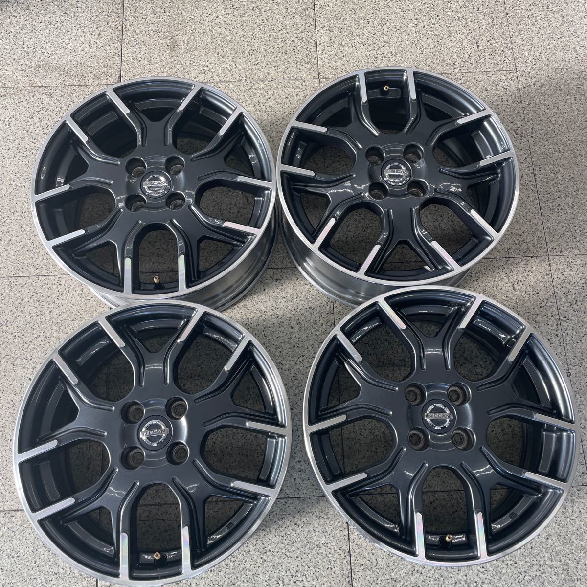 日産ノート ニスモ純正16インチアルミホイール 4本セット(純正品 