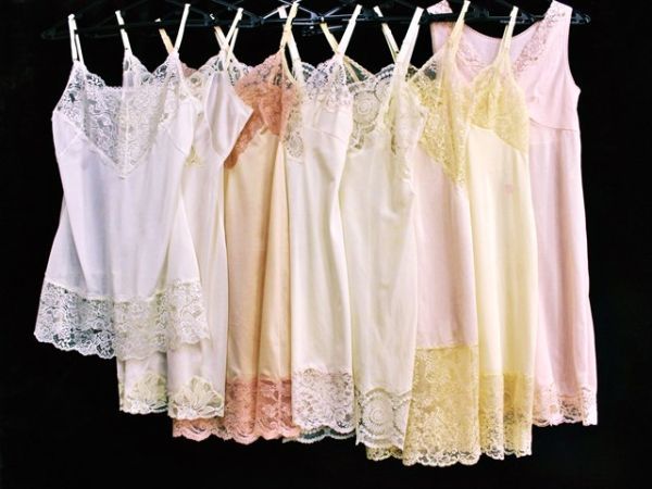 TE1-Z37☆【23～26は休業日です】贅沢華やかセット♪高級Wacoalワコールやトリンプなど♪スリップたっぷり8枚セット*▲