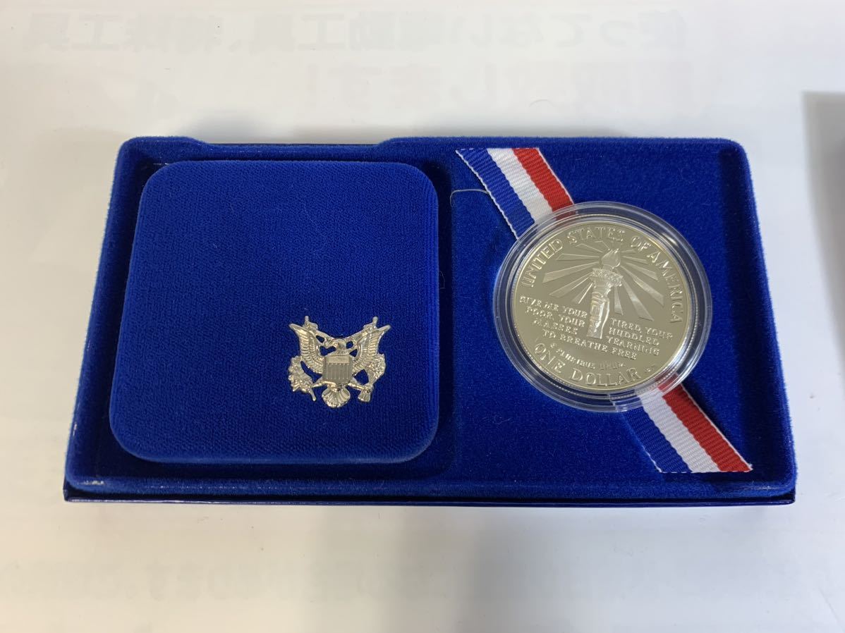 アメリカ合衆国　リバティコイン 1886-1986 自由の女神　UNITED STATES MINT 1ドル銀貨　①_3