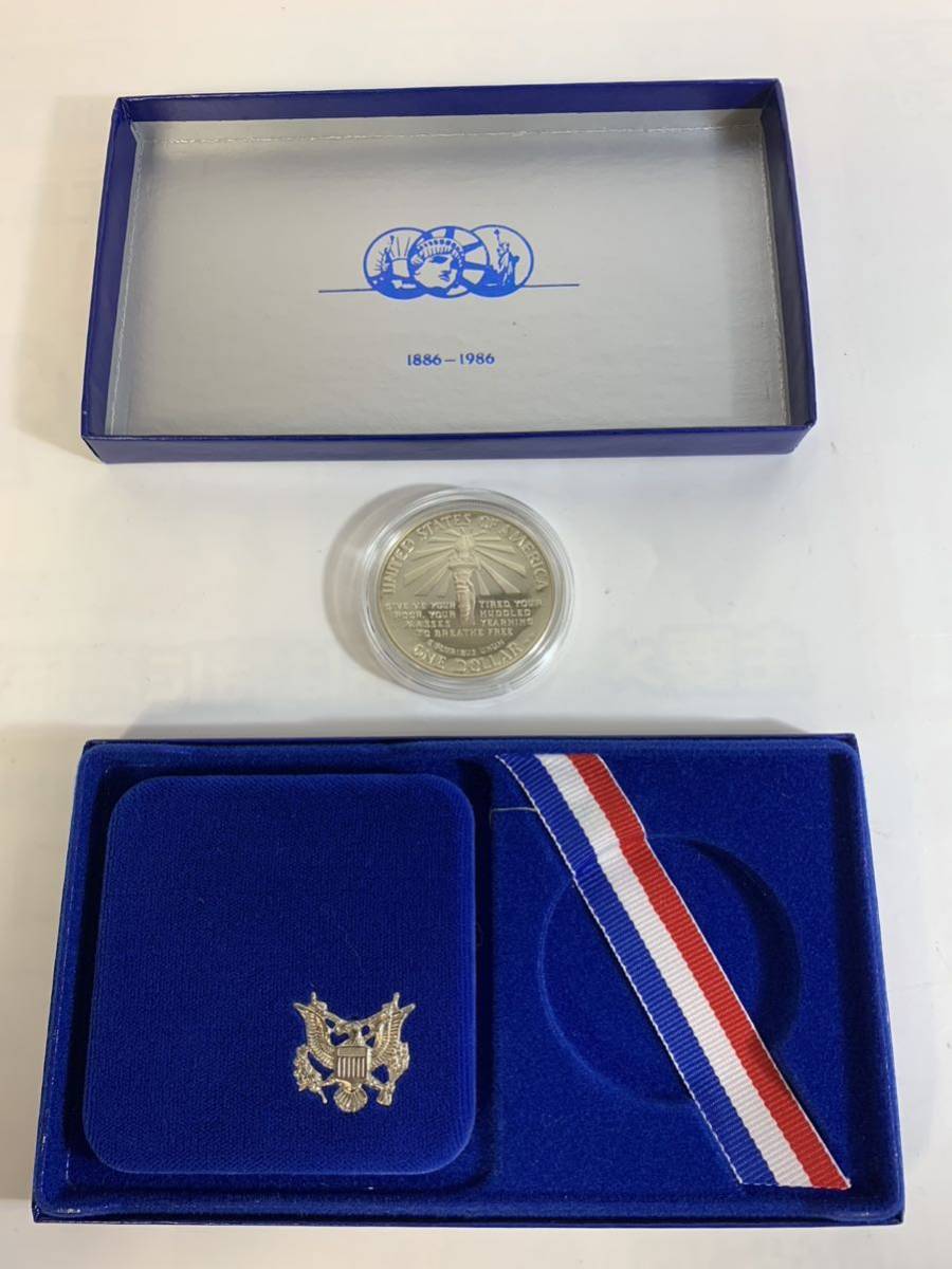 アメリカ合衆国　リバティコイン 1886-1986 自由の女神　UNITED STATES MINT 1ドル銀貨　①_6