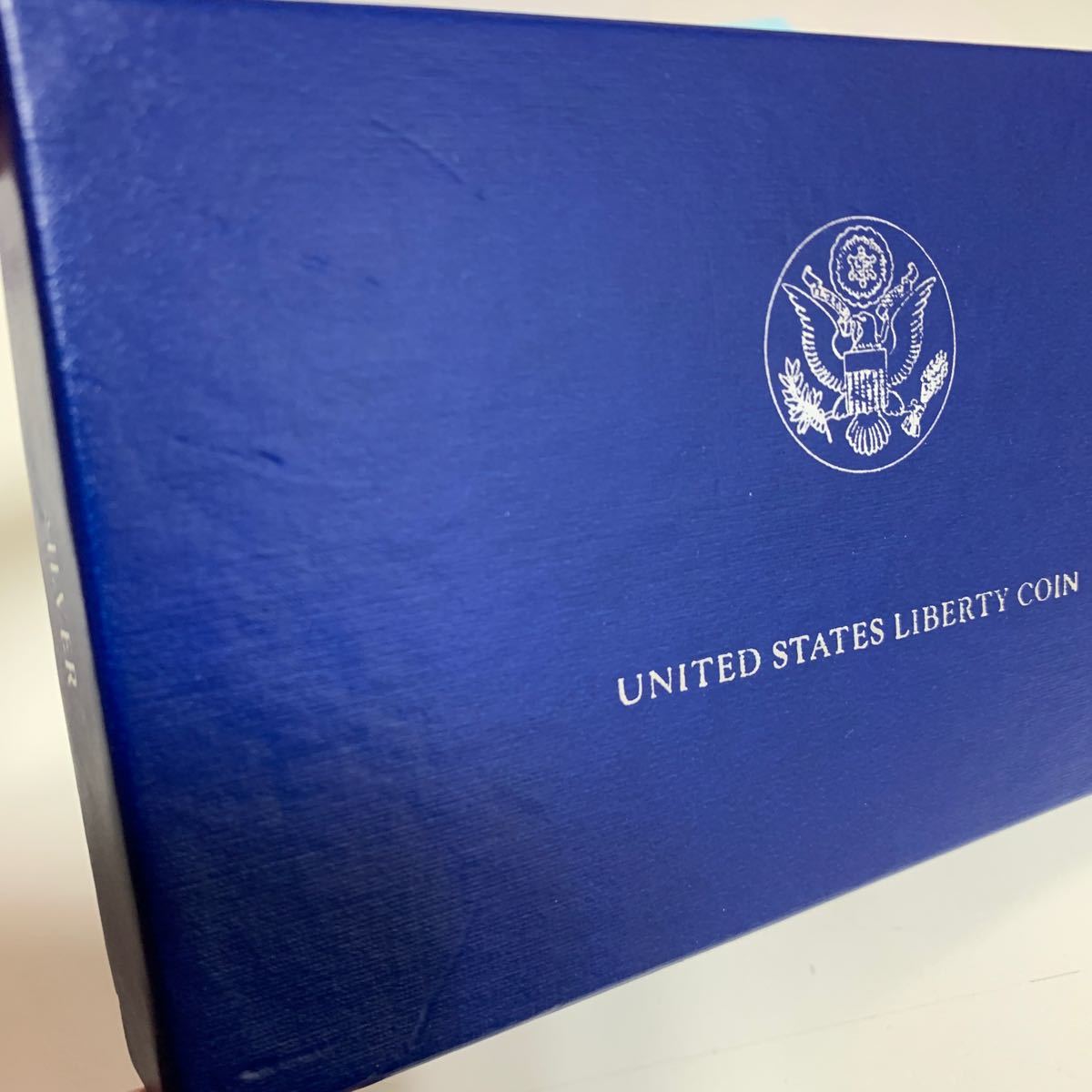 アメリカ合衆国　リバティコイン 1886-1986 自由の女神　UNITED STATES MINT 1ドル銀貨　①_8