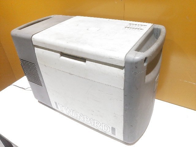 TWINBIRD ツインバード ポータブルフリーザークーラー SC-C925型 容量