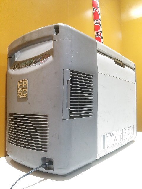 TWINBIRD ツインバード ポータブルフリーザークーラー SC-C925型 容量