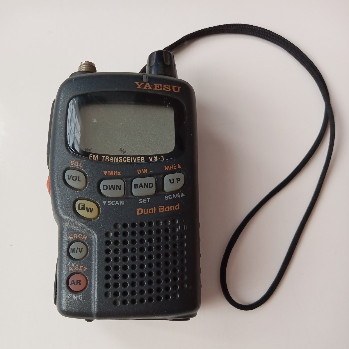 YAESU 八重洲 VX-1 トランシーバー 無線機 ジャンク品 中古品