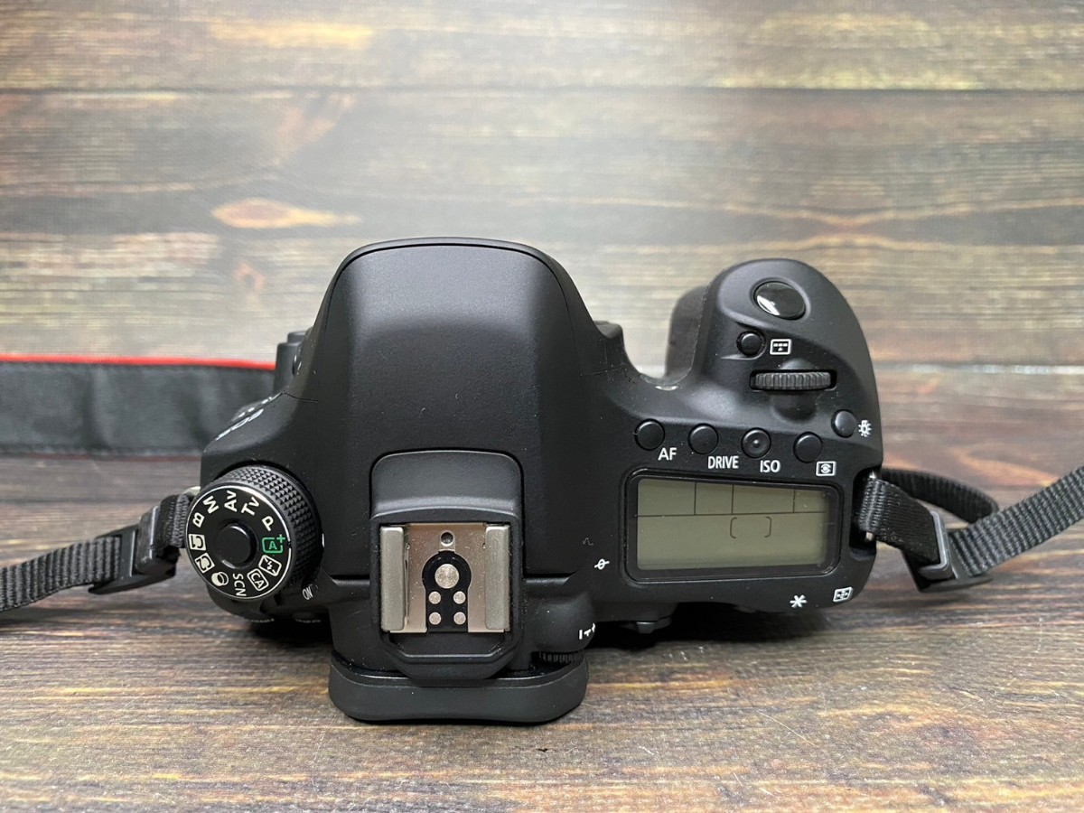 キャノン Canon EOS 80D デジタル一眼レフ カメラ ボディ 【公式通販】