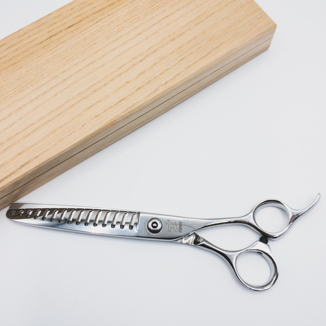 ケリー ワンクスKERRY】6.8-15-80ブレンダーBlenderトリミングシザー