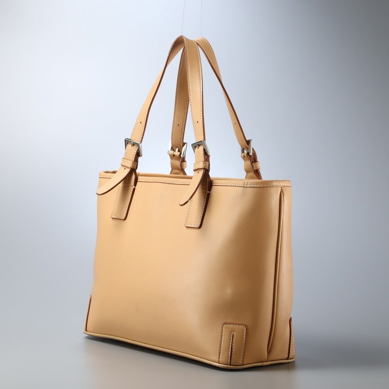 ショッピング価格 TG7403△*バーバリー BURBERRY*レザー トートバッグ