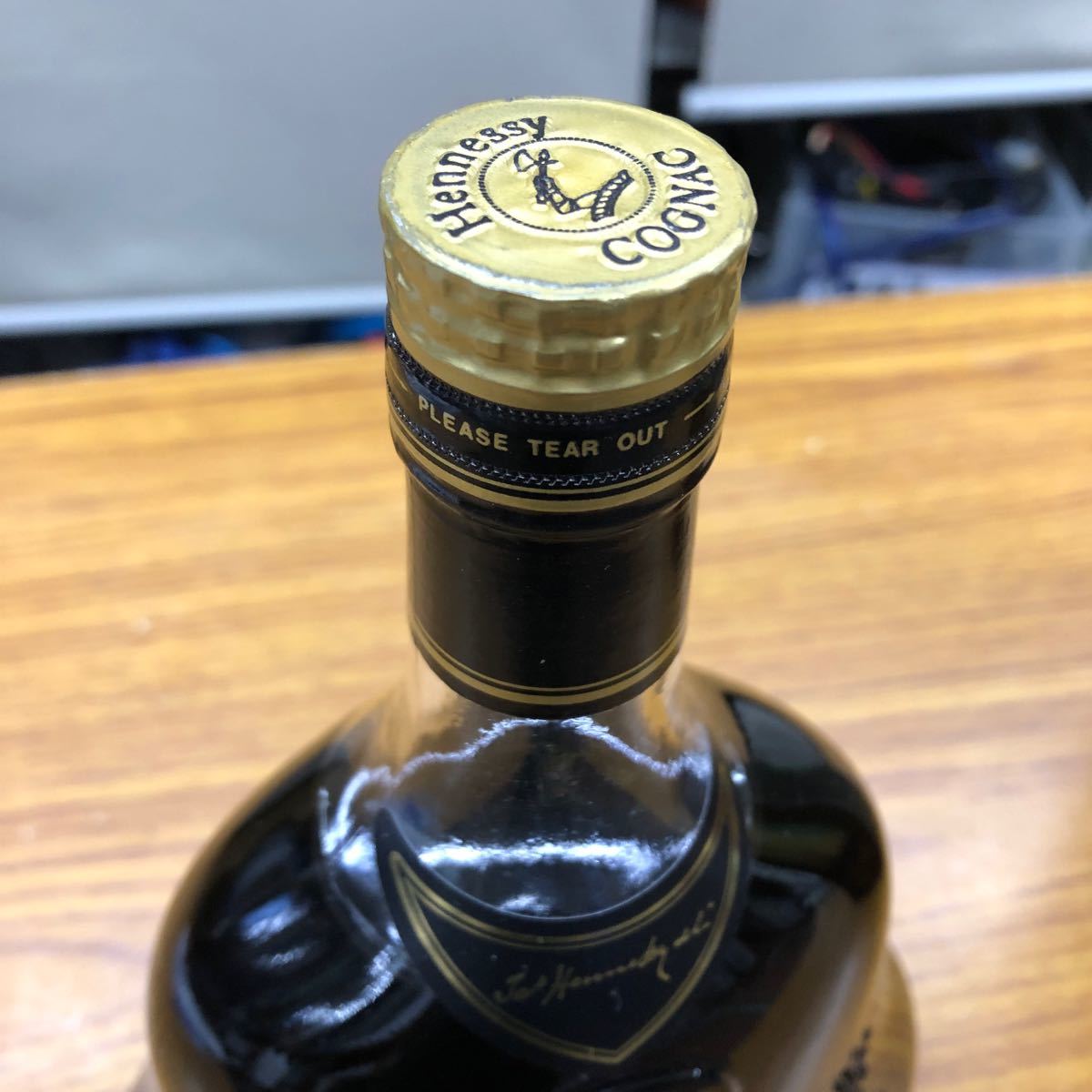 XO 金キャップ ヘネシー 1000ml 古酒 コニャック Hennessy 未開栓 