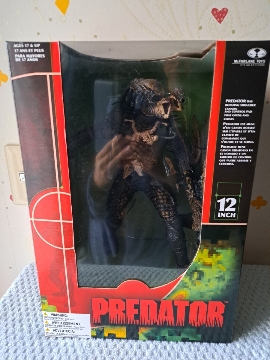 PREDATOR vs ALIEN プレデター 12インチフィギュア McFARLANE TOYS
