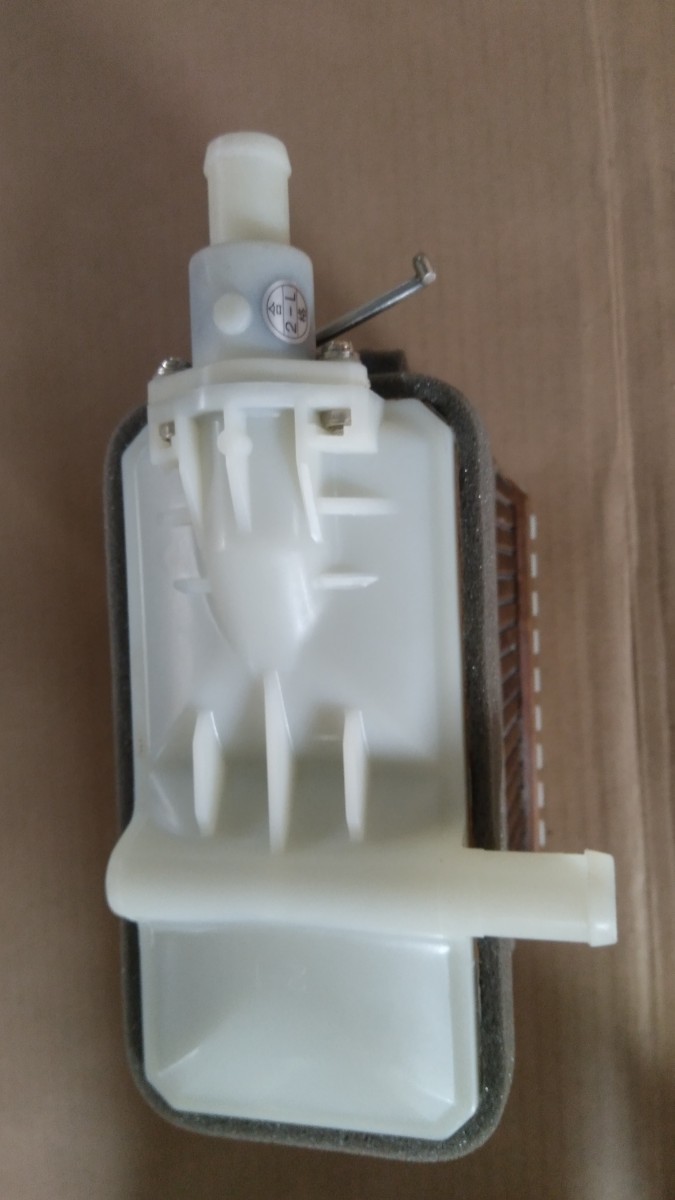 [数量限定値下げ・希少] R31スカイライン・ F31レパード純正ヒーターコアASSY 未使用新品