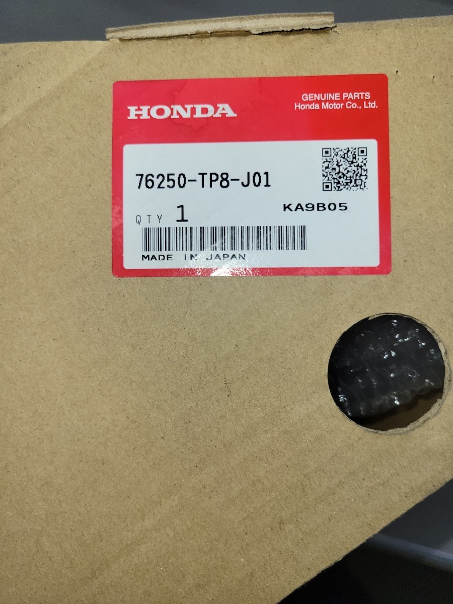 アクティ　新品　左ドアミラー　76250-TP8