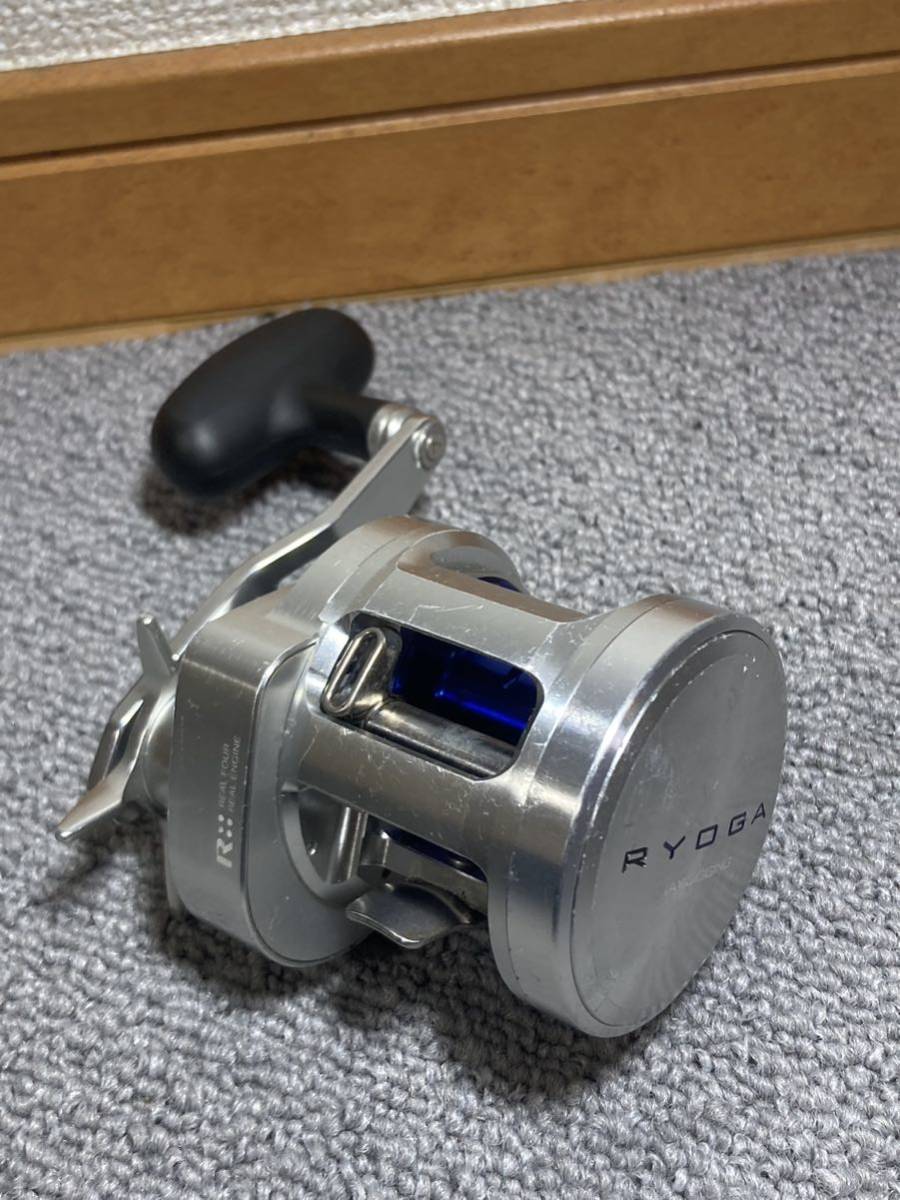 DAIWA ダイワ 12キャタリナ 3515PE-H 大きな傷なし 機関問題なし