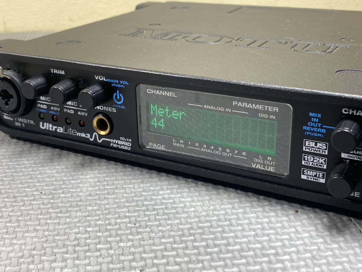 1126 MOTU UltraLite mk3 hybrid オーディオインターフェイス Hybrid