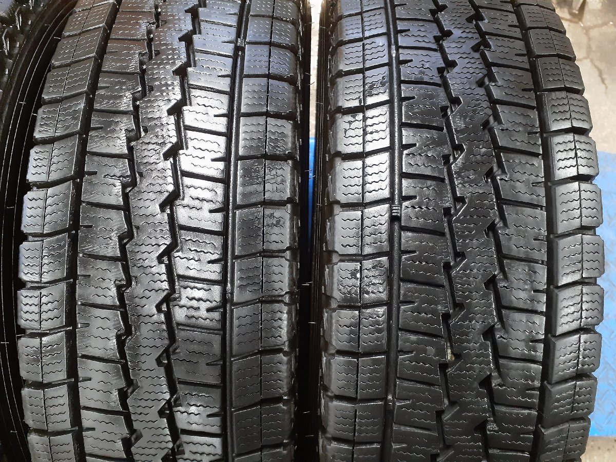 パF4466□195/80R15 107/105L LT 4本価格 DUNLOP WINTER MAXX SV01