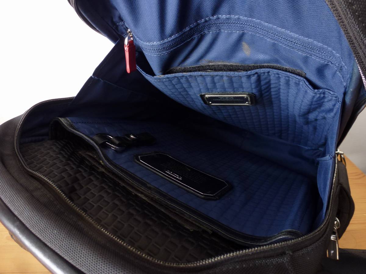 TUMI トゥミ ARRIVE LOGAN アリーヴェ ローガン リュック 黒 PC収納