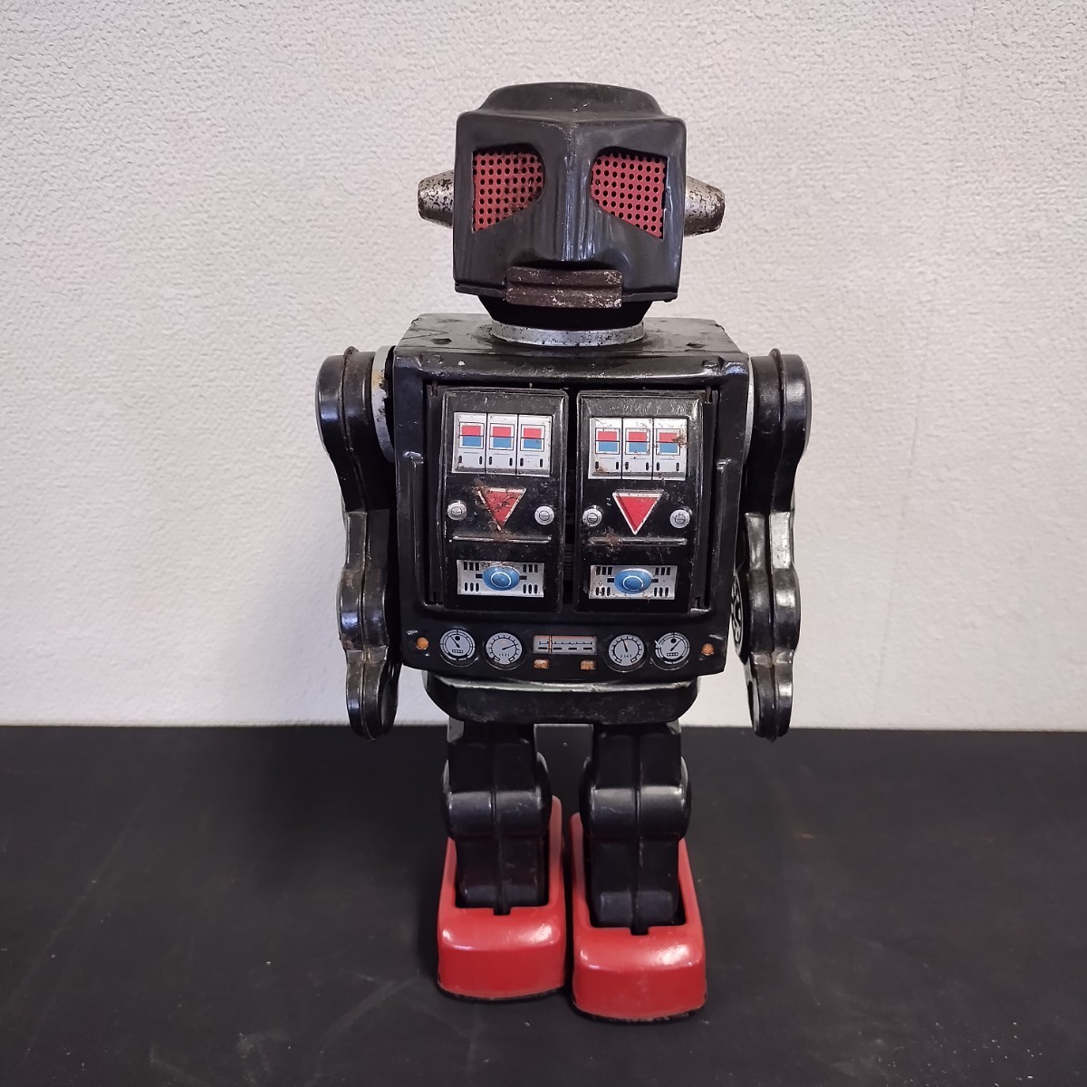 大阪ブリキ玩具資料室 野村トーイ復刻版『ASTROMAN 赤』箱付⁄復刻品