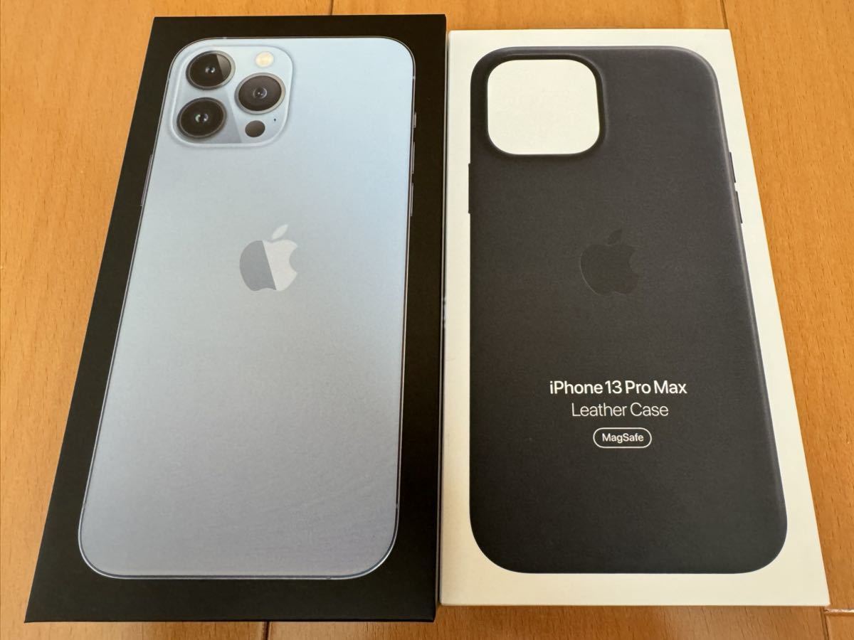 【中古美品】Apple iPhone 13 Pro Max 256GB シエラブルー バッテリー89% simフリー おまけ 純正 未使用 レザーケース