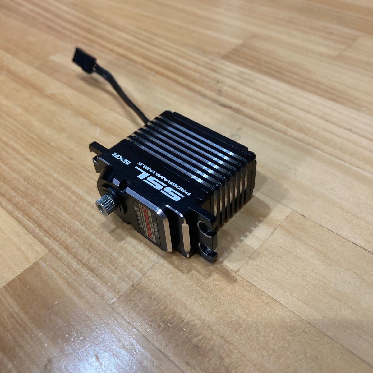 サンワ SANWA　PGS-XRⅡ　 SSL対応 プログラマブルブラシレスサーボ　SXR対応（中古）検索：M17・MT5・XRAY・ヨコモ・アソシ・TLR・京商