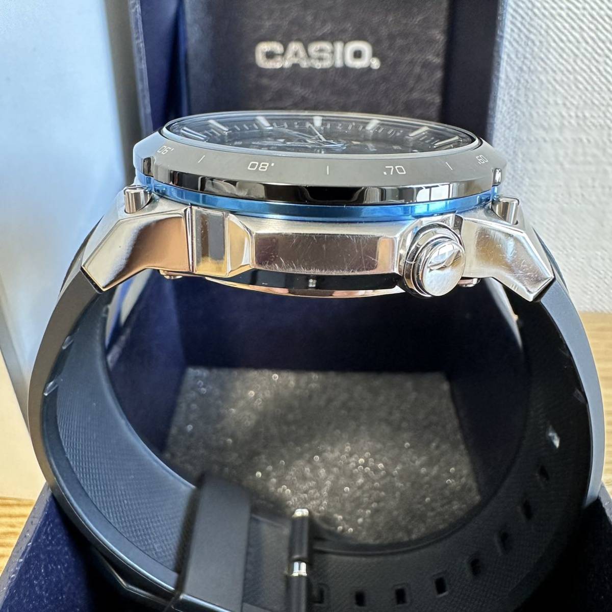 美品！カシオ CASIO エディフィス　EDIFICE EQW-A1000B-1A ソーラー電波時計 説明書、元箱有り_7