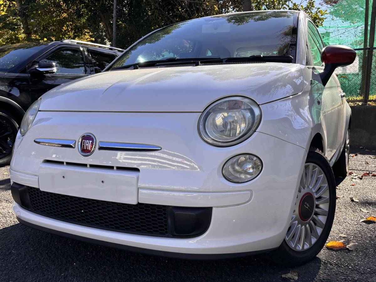 売り切り 個人出品 フィアット500 1.4 16V スーパーポップ / 100HP / 75000km !! ナビ / バックカメラ おまけ!! フィアット500 フィアット 個人格安 1.4 綺麗なH20年12月フィアット500☆1.4⁄16Vラウンジ/ガラスルーフ 500(チンクエチェント
