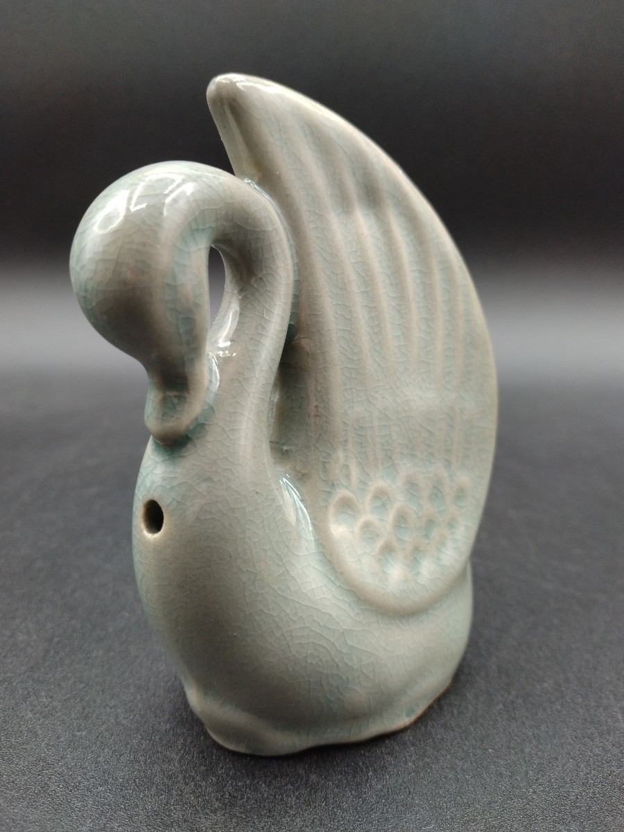 高麗 16世紀・艶美2点セット・青白磁（影青）耳付水滴・展示台