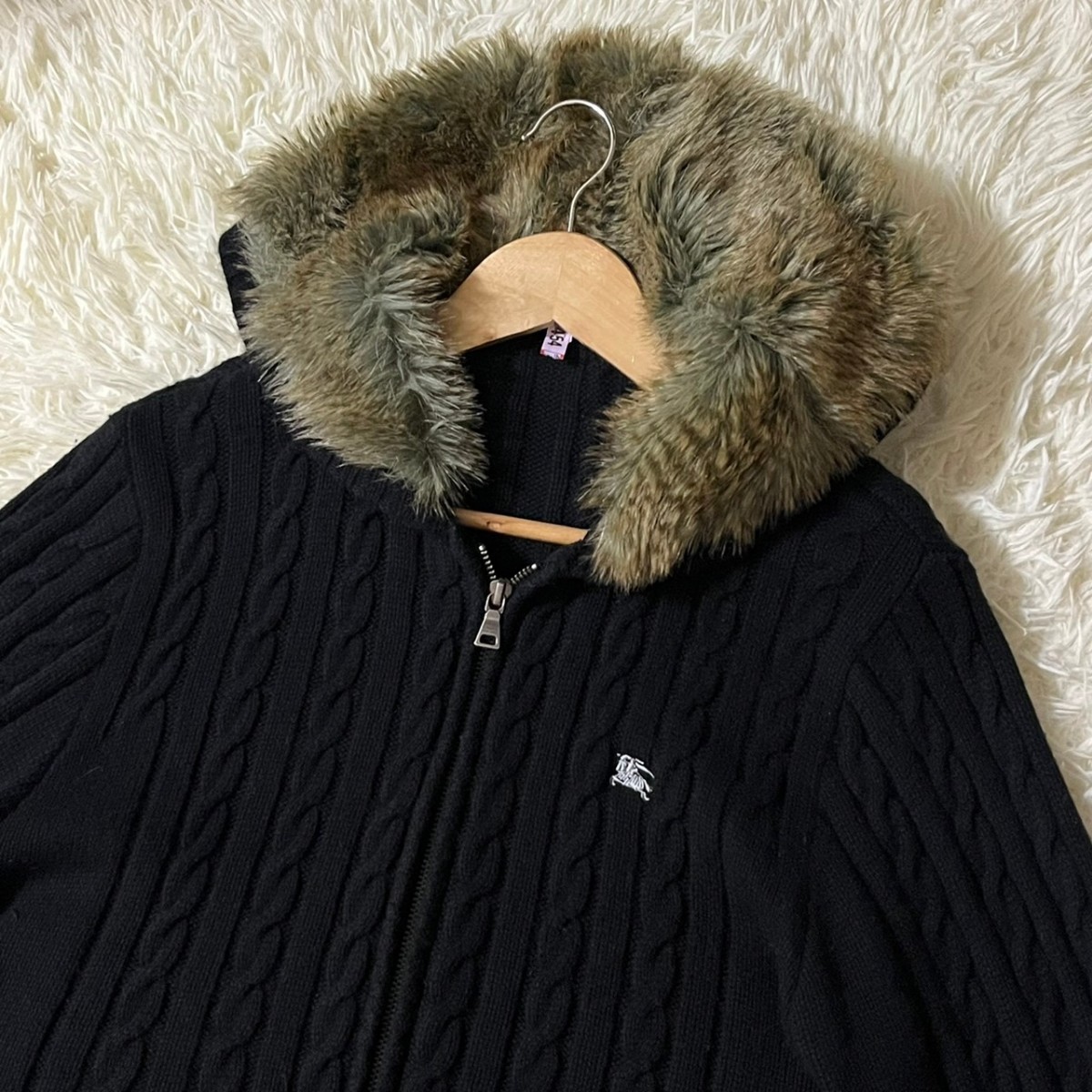 【極美品/L】バーバリーブラックレーベル ニットジャケット ファー付 黒 ノバ 極美品/L○バーバリーブラックレーベル ボアファー ケーブル編み