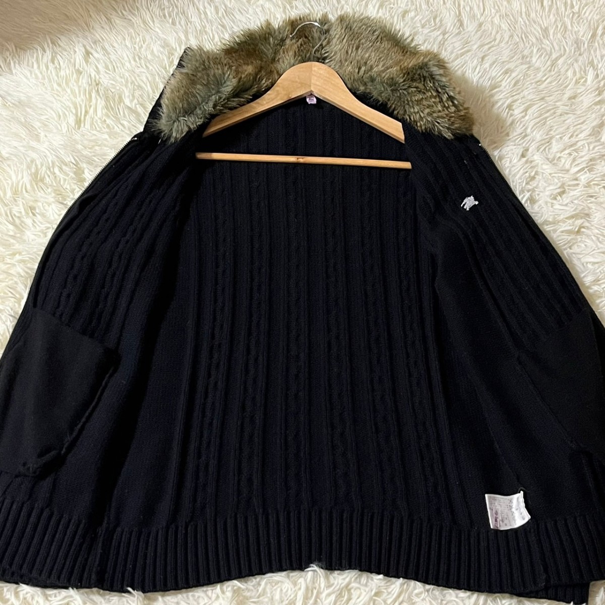極美品/L○バーバリーブラックレーベル ボアファー ケーブル編み