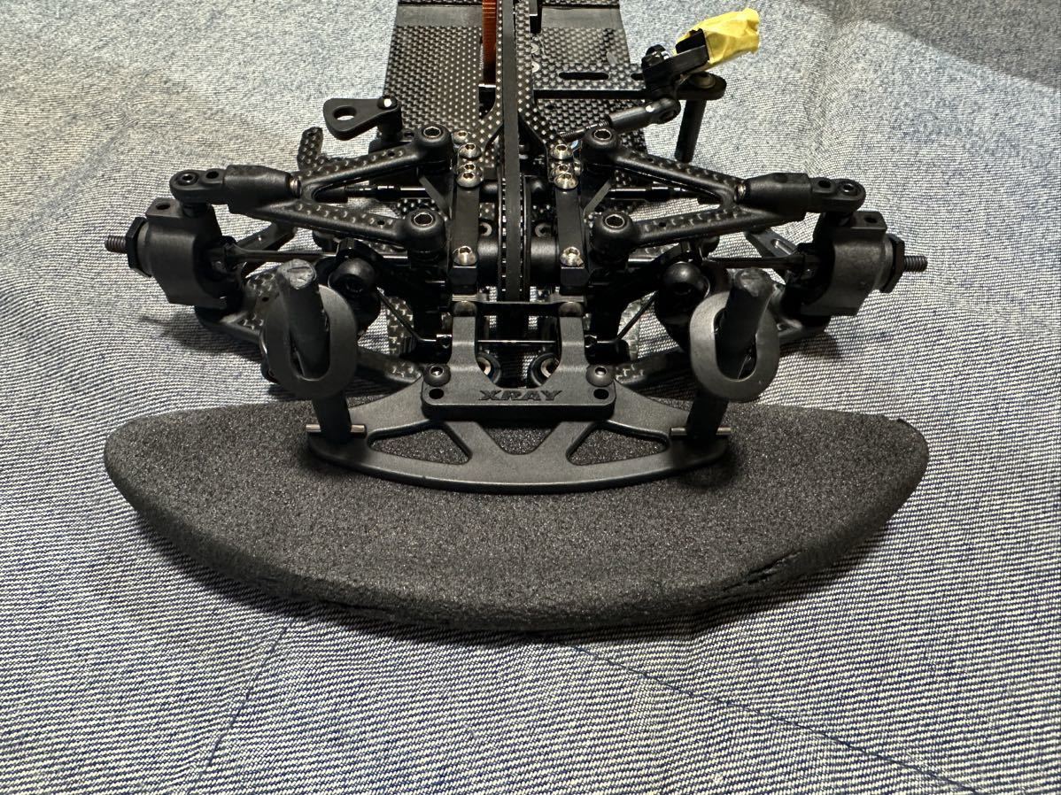 XRAY X4 2023 カーボンシャーシ