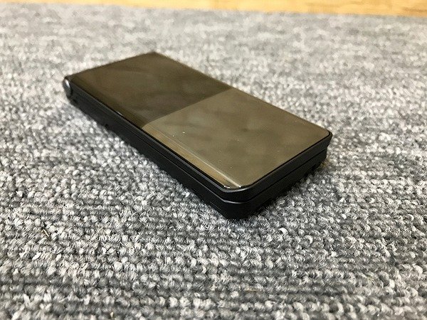 SMK361133SGM ☆未使用☆arrows ケータイ 8GB docomo F-03L ブラック