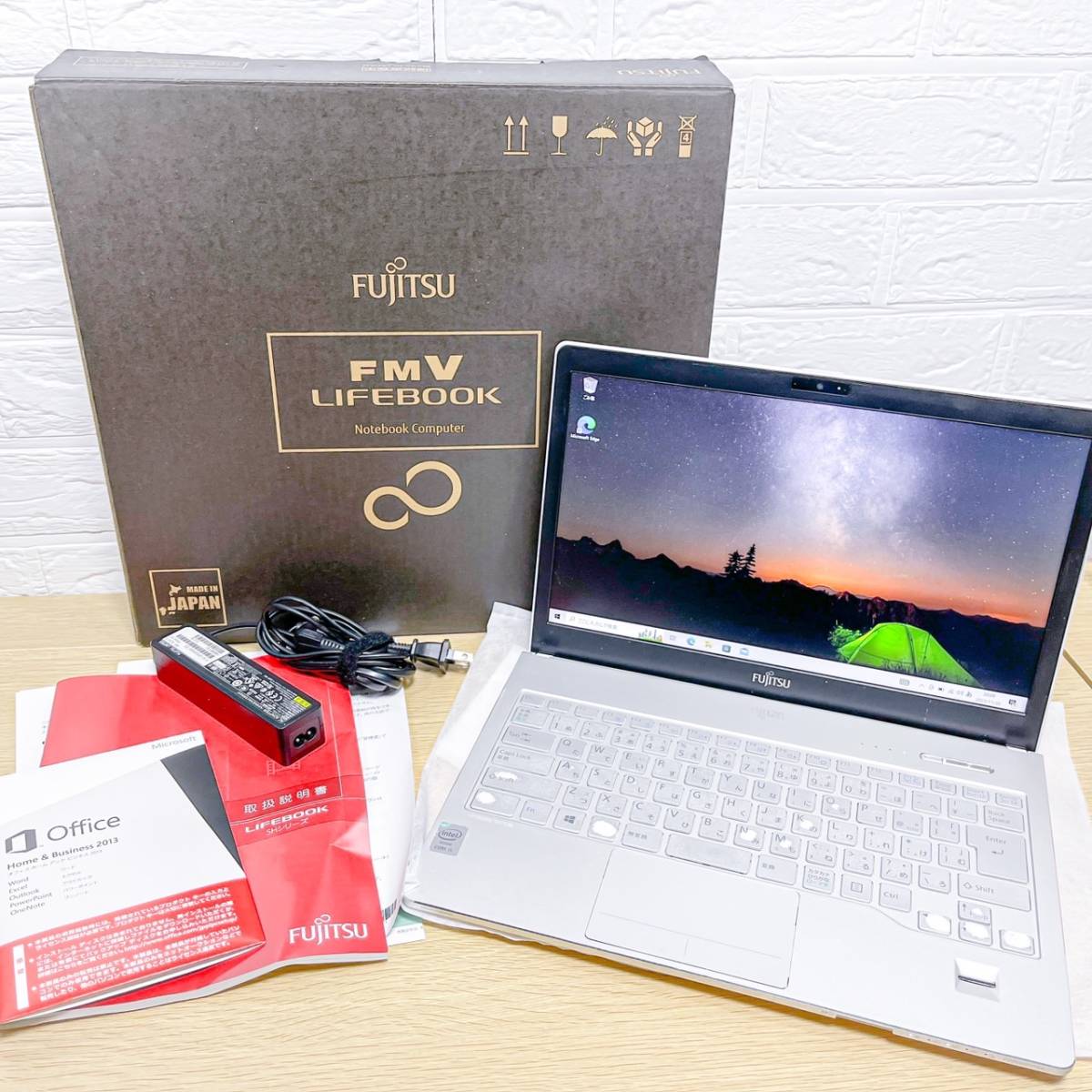 富士通 LIFEBOOK SH75/M Core i5 SSD:500GB メモリ:8GB 富士通
