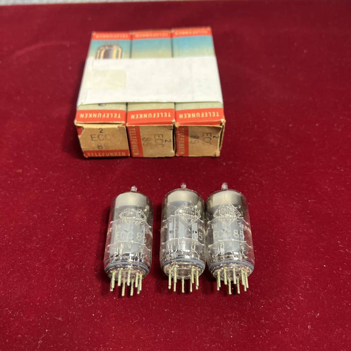 TELEFUNKEN ECC85 6AQ8 3本 真空管 原箱付き 22 ECC85 NOS 真空管