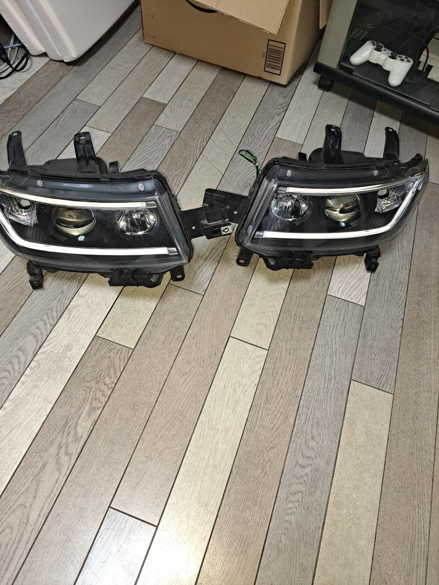 品質保証，人気 トヨタbB QNC 21系用ヘッドライト クリスタルアイ製HID(ヘッドライト)｜売買されたオークション情報、yahooの商品情報をアーカイブ公開 - オークファン トヨタ用