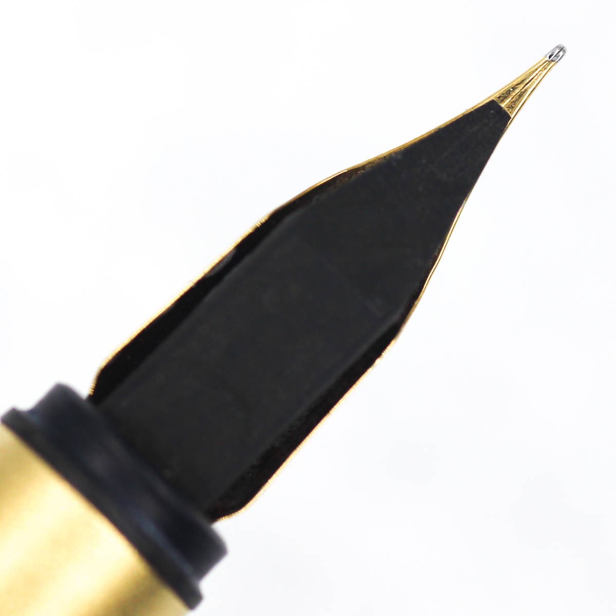 美品 初期型(全面ストライプ) モンブラン ノブレス 20金張 ゴールド