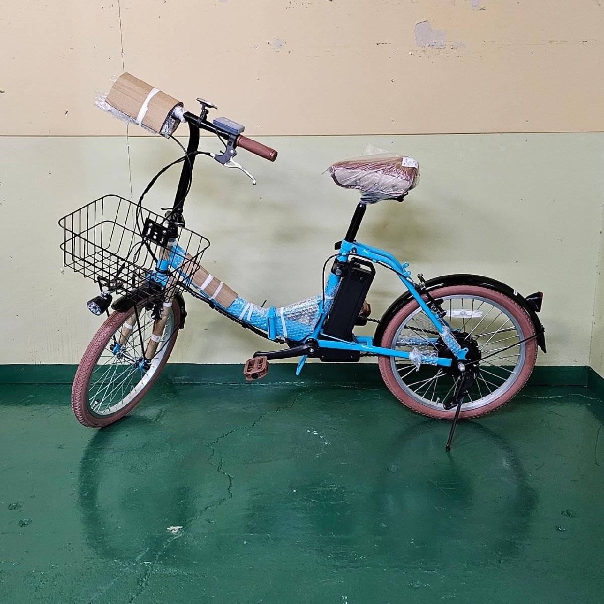 実走行なし [KAIHOU/カイホウ] 折り畳み 電動自転車 BM-AES200 20