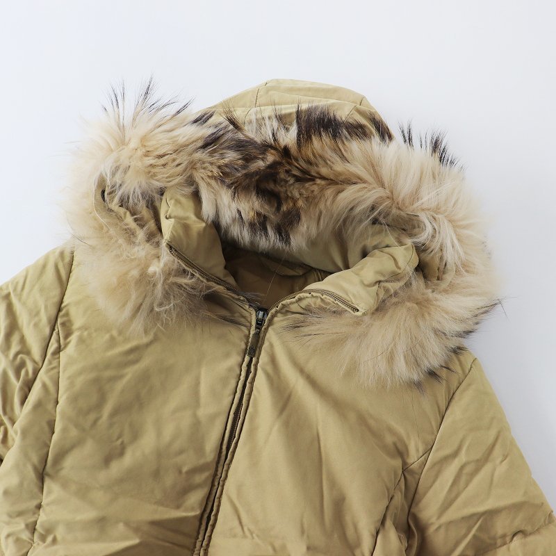 モンクレール MONCLER ファー付き タイト ダウンジャケット 0/ベージュ