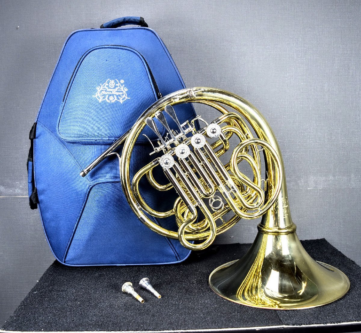 Hans Hoyer (ハンズホイヤー) ホルン Model 802 ♪セミハードケース