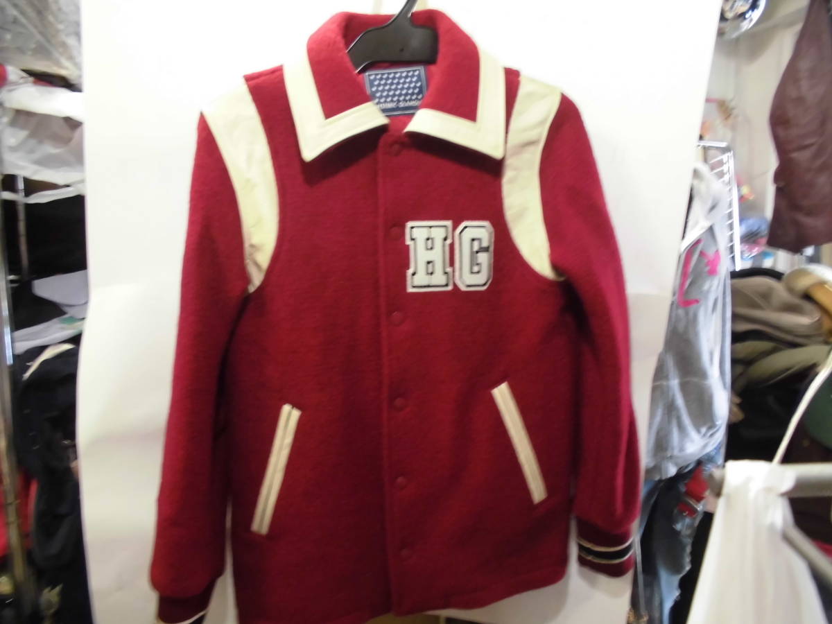 ヒステリックグラマー スタジャン刺繍バックロゴジップアップ