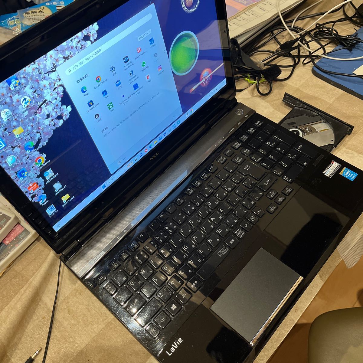 【訳あり特価】超軽量840g！爆速SSDノートPC 爆速SSD搭載LL850R/第4世代Core-i7/8GB /128GB SSD＋1TB HDD/BD