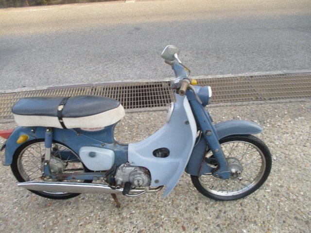 Yahoo!オークション 「ホンダc100カブ」(オートバイ車体 「c100カブ