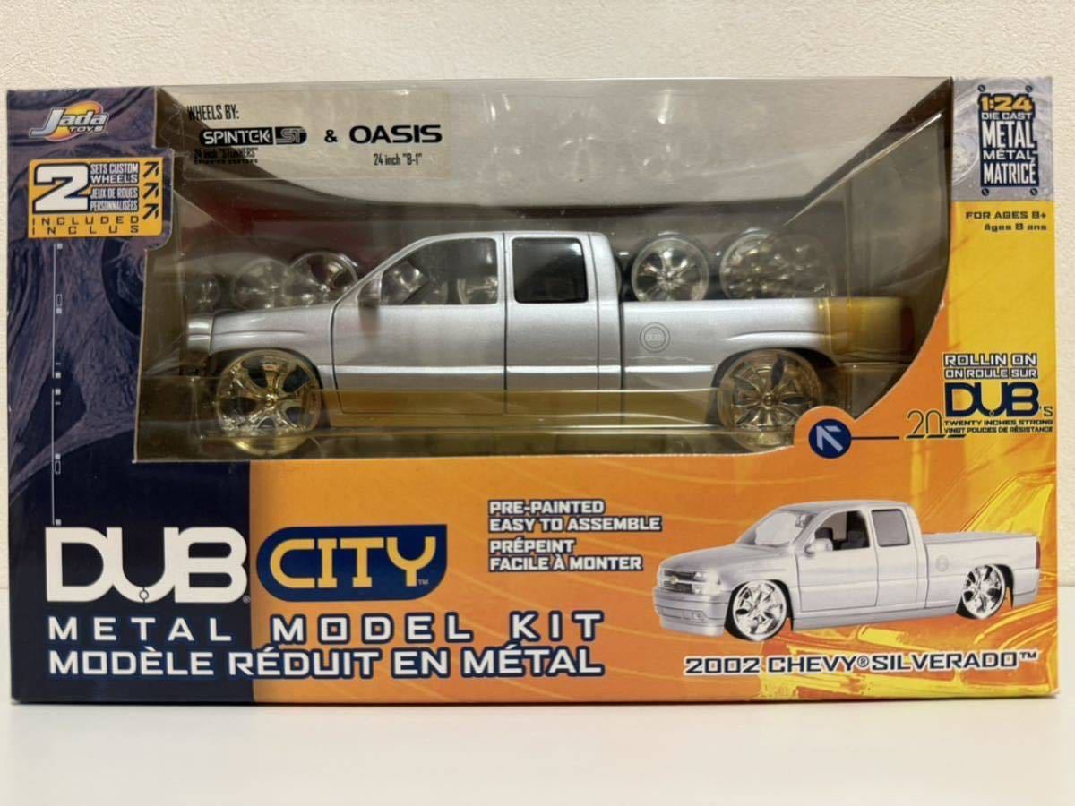 Jada Dub City Model Toys Chevy Diecast 1:24 - Platinum Kit Toy Car 