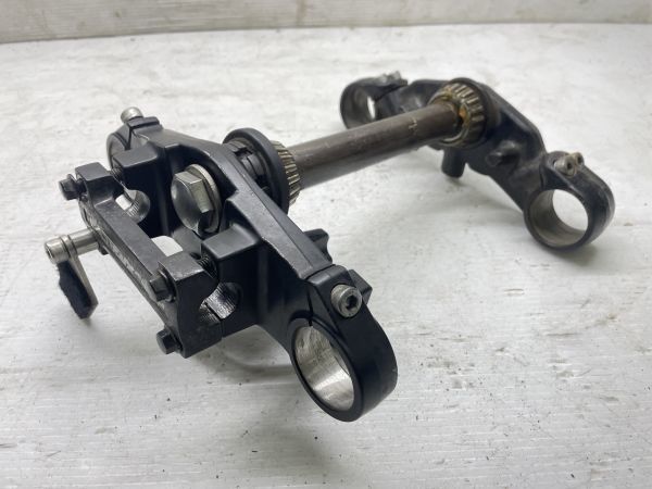 カワサキ ZRX-2 トップブリッジ ステアリングステム 三又 HA-111 【C3