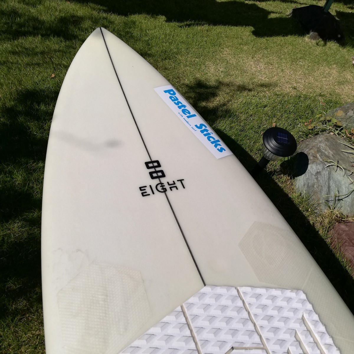 エイトサーフボード 7.2ft 人気のミッドレングス 中古美品 フロント 