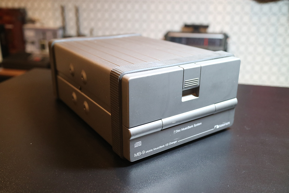 Nakamichi CDチェンジャー MB-9 ナカミチ 7連奏 オーディオ 音出し動作確認済 MB-7 CD Yahoo リモコン 7Disc Y3673 1007y 260709-082Nakamichi GNakamichi
