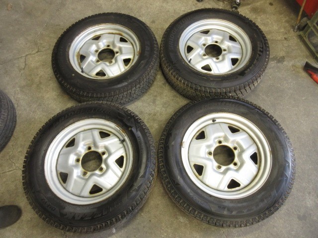 ジムニー 純正 16インチスチールホイール スタッドレスセット 175/80R16 BRIDGESTONE BLIZZAK 16×5J 5H-139.7 鉄ホイール ジムニー 139.7 純正 オールド スタッドレスタイヤ付き4本セット BLIZZAK