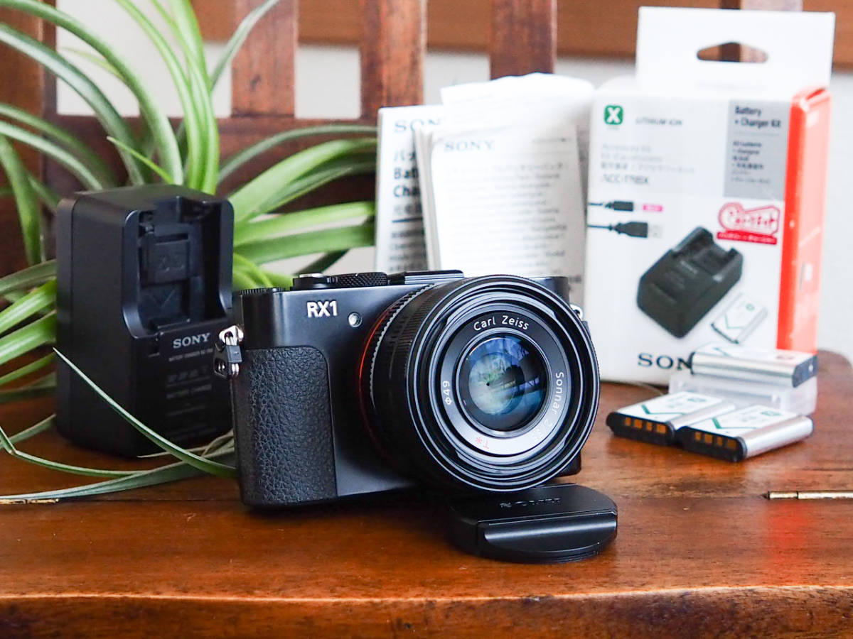ソニー SONY RX1 / コレクション放出品 SONY | Cyber-shot GANREF 入手