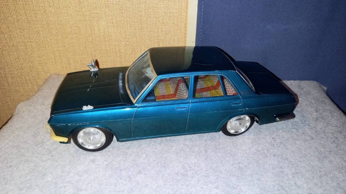 ダットサン ブルーバード 1960年代 BCバンダイ 箱無し 車 1960年代